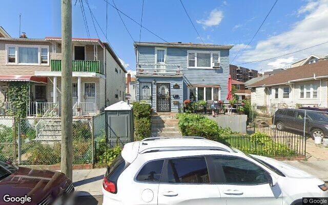 22-10 Deerfield Rd, Far Rockaway, NY 11691
