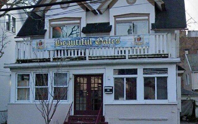 22-59 Mott Ave, Far Rockaway, NY 11691