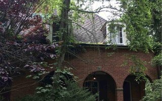 22 Brookville Rd, Glen Head, NY 11545
