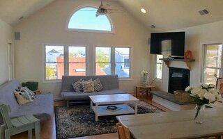 22 Bungalow Walk, Ocean Beach, NY 11770