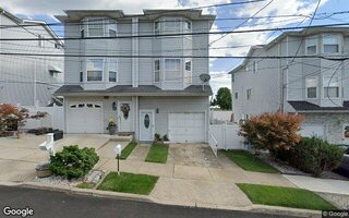 22 Kermit Ave, Staten Island, NY 10305