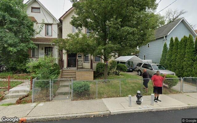 22 Slaight St, Staten Island, NY 10302