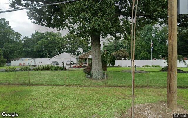 22 Washington Ave, Centereach, NY 11720