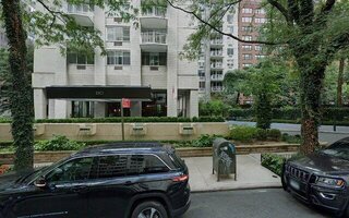 220 E 65th St #18F, New York, NY 10065