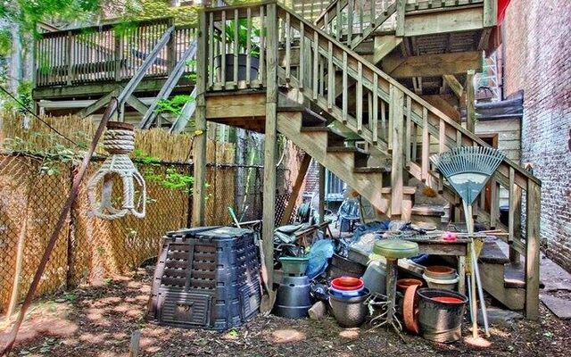220 Hancock St, Brooklyn, NY 11216 (Porch)