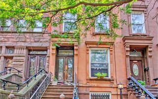 220 Hancock St, Brooklyn, NY 11216