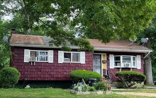 221 State Ave, Wyandanch, NY 11798