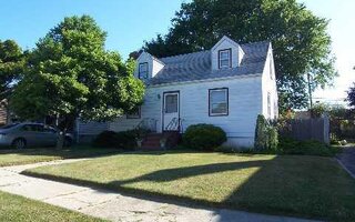 222 Lido Pkwy, Lindenhurst, NY 11757