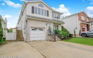 222 Mc Baine Ave, Staten Island, NY 10309