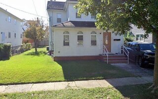 223 Jackson Ave, Mineola, NY 11501