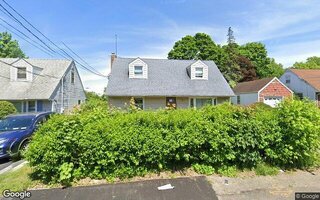 224 Catherine St, East Northport, NY 11731