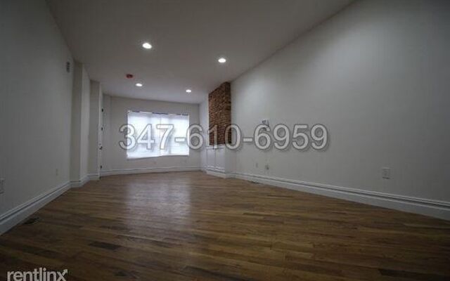 226 Palmetto St, Brooklyn, NY 11221