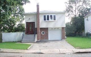 228 Manhattan Ave, Roosevelt, NY 11575