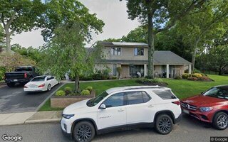 23 Asbury Dr, Smithtown, NY 11787