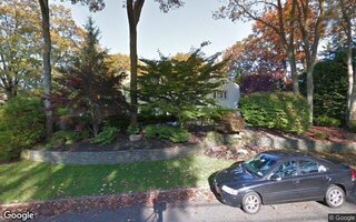 23 Beaverhill Ln, Huntington, NY 11743
