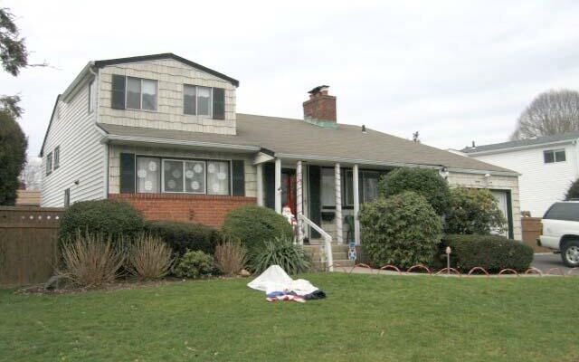 23 Gary Rd, Syosset, NY 11791