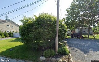 23 Polk St, Rocky Point, NY 11778