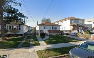 230-28 Lansing Ave, Springfield Gardens, NY 11413
