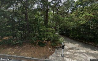 232 Hospital Rd, East Patchogue, NY 11772