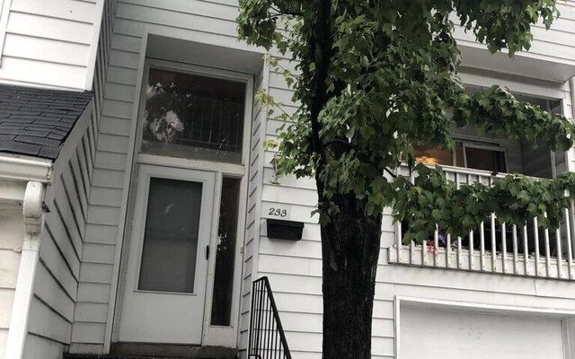 233 Dover Grn, Staten Island, NY 10312