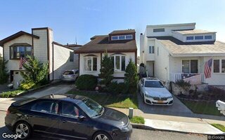 233 Green Valley Rd, Staten Island, NY 10312