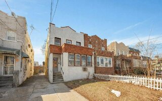 2335 Yates Ave, Bronx, NY 10469