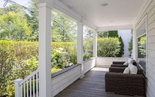 237 5th Ave, Greenport, NY 11944