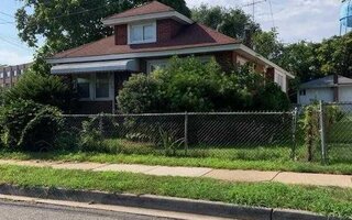 239 E Columbia St, Hempstead, NY 11550
