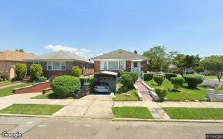 24-43 157th St, Whitestone, NY 11357