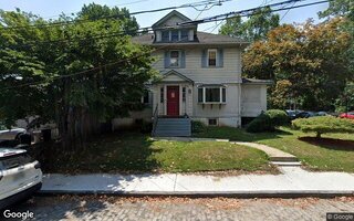 24 Delafield Pl, Staten Island, NY 10310