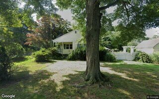 24 Saltaire Rd, Sound Beach, NY 11789