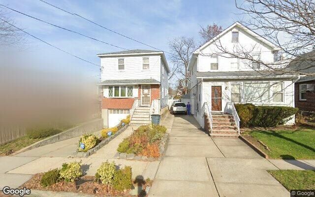 240-11 136th Ave, Rosedale, NY 11422