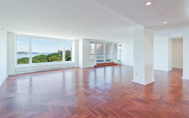 240 Riverside Blvd #10A, New York, NY 10069