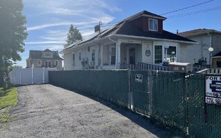 240 Wheeler Ave, Staten Island, NY 10314