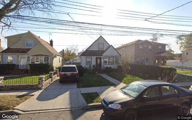 241-06 147th Dr, Rosedale, NY 11422