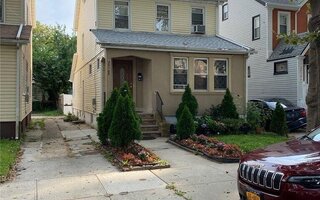 241-08 Mayda Rd, Rosedale, NY 11422