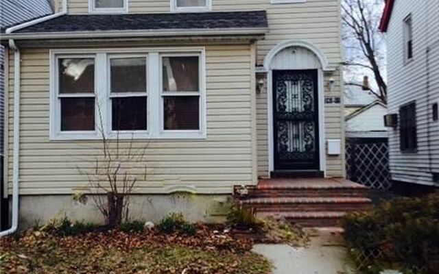 241-11 Newhall Ave, Rosedale, NY 11422
