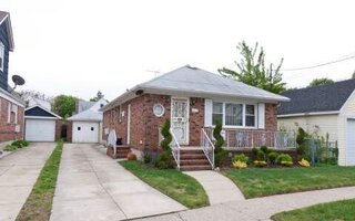242-08 137th Ave, Rosedale, NY 11422