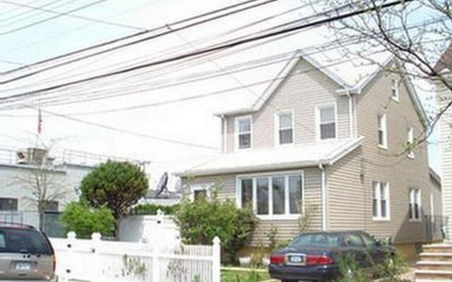 243-11 Mayda Rd, Rosedale, NY 11422