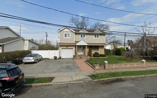 2449 Wallen Ln, North Bellmore, NY 11710