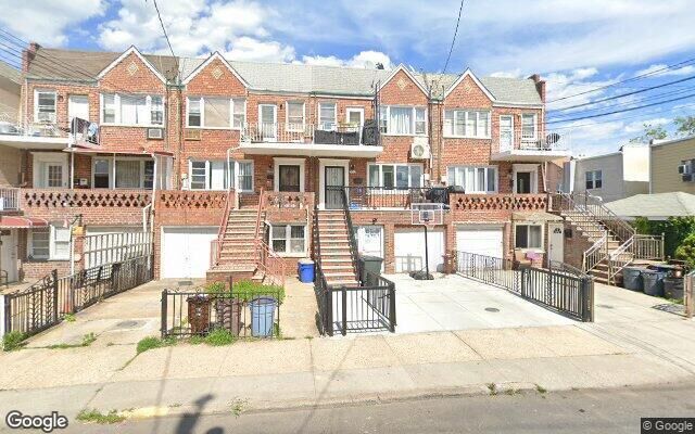 2467 E 1st St, Brooklyn, NY 11223