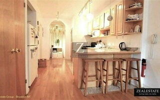 248 11th St, Brooklyn, NY 11215