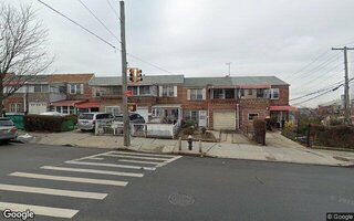 25-06 College Point Blvd, Flushing, NY 11354