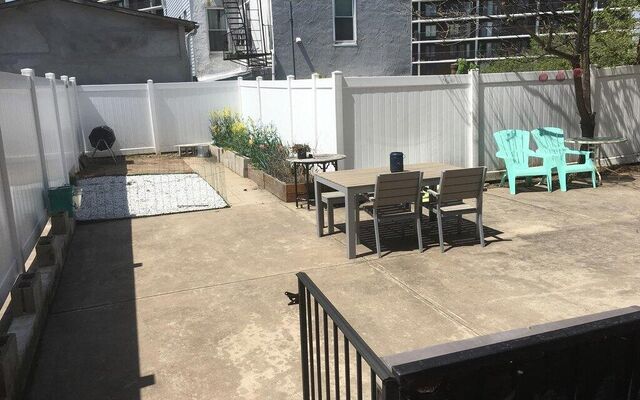 25-38 14th St, Astoria, NY 11102