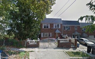 25-65 125th St, Flushing, NY 11354