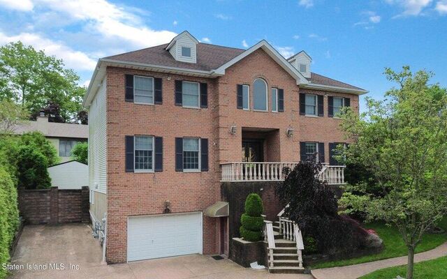 25 Aviva Ct, Staten Island, NY 10307 (Complete)