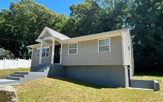 25 Cedar Ave, Sound Beach, NY 11789