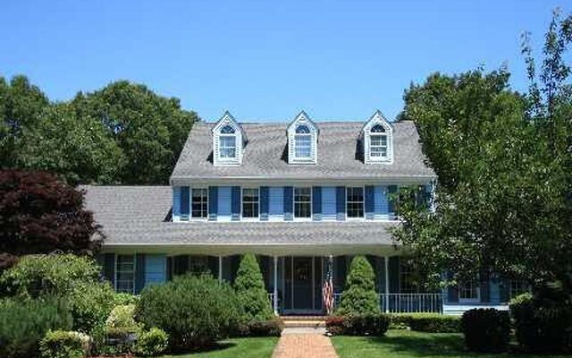 25 Jefferson Landing Cir, Port Jefferson, NY 11777