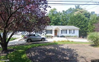 25 Maple Rd, Wading River, NY 11792