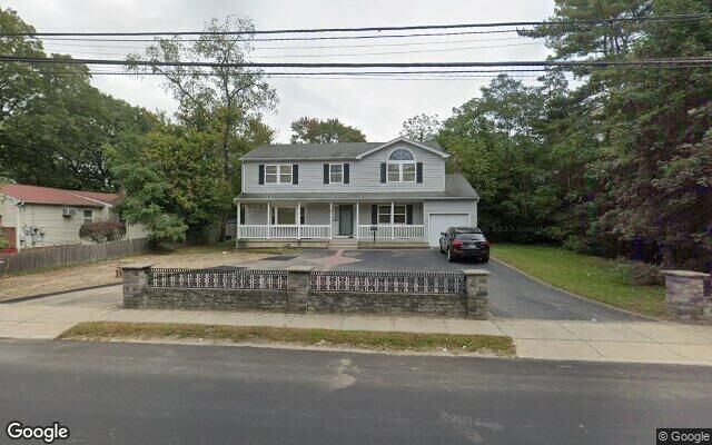 25 Mount Ave, Wyandanch, NY 11798